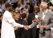 队员大卫拉塞尔成为传奇杰出球员蝉联MVP