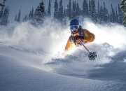 浓眉哥在巴塞罗那比赛中反败为胜，锐不可当引发热议！赢得满堂喝彩